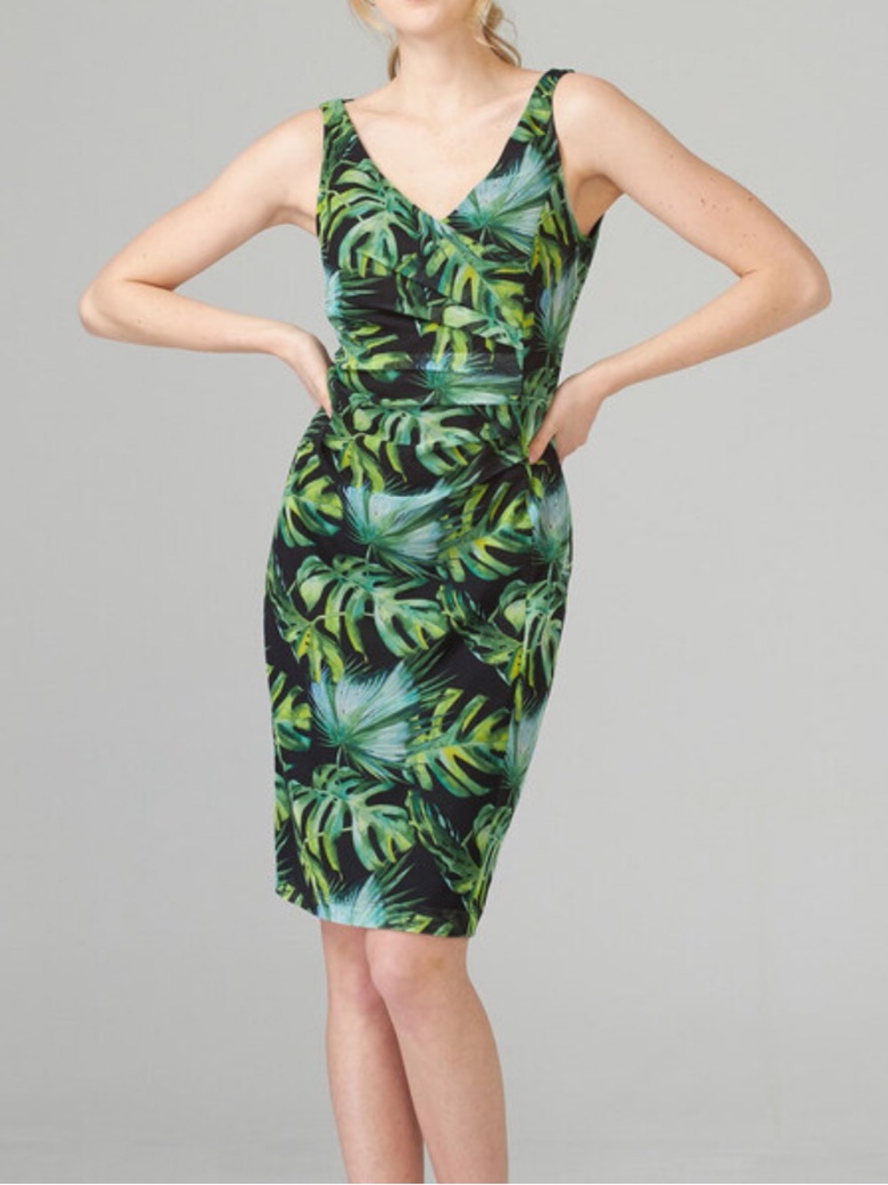 JOSEPH RIBKOFF Mesh rusched cocktail dress women’s plus size 16 sleeveless